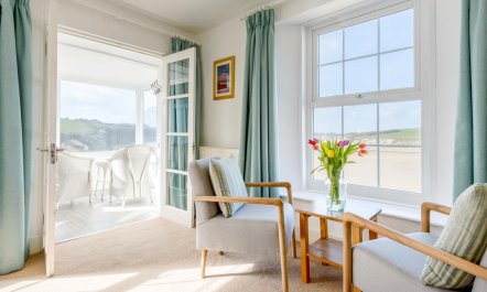 2 Bed in Porth 3
