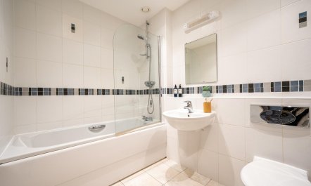 1 Bed in Watergate Bay 6