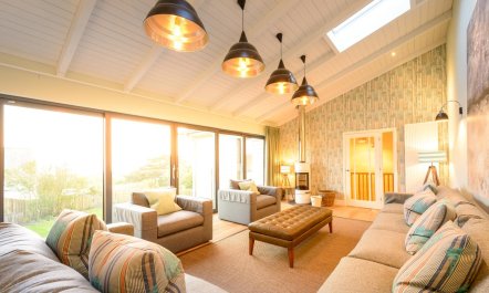 8 Bed in Watergate Bay 9