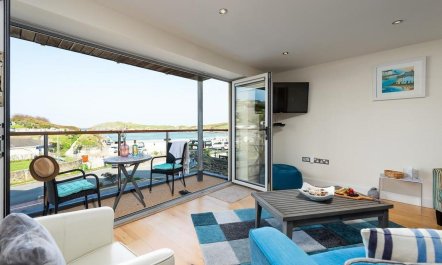 2 Bed in Porth 1