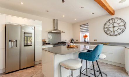 4 Bed in Torrington 8