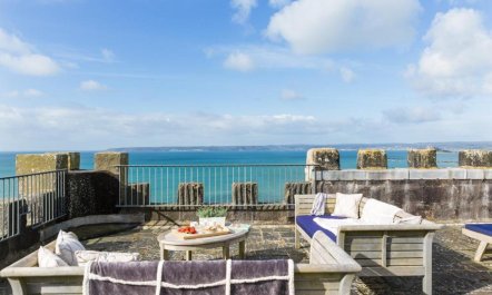 3 Bed in Praa Sands 5