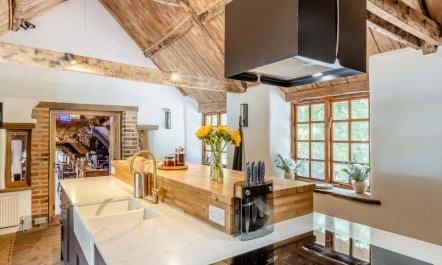 5 Bed in Bishops Lydeard 1