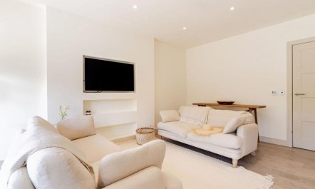 3 Bed in Watergate Bay 2