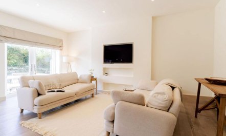 3 Bed in Watergate Bay 1
