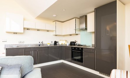 2 Bed in Porth 9