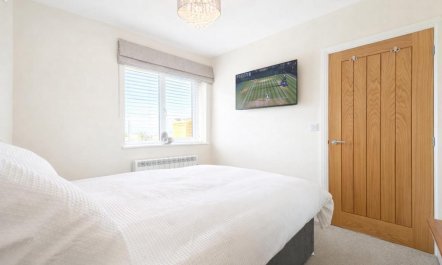 1 Bed in Thursby 5