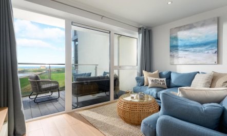 2 Bed in Fistral 4