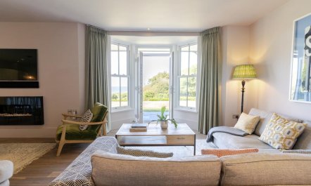 3 Bed in Watergate Bay 3