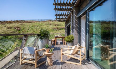 4 Bed in Watergate Bay 9