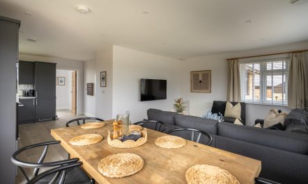 3 Bed in Godshill 9