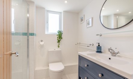 3 Bed in Christchurch 3