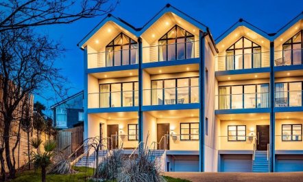 4 Bed in Porth 1