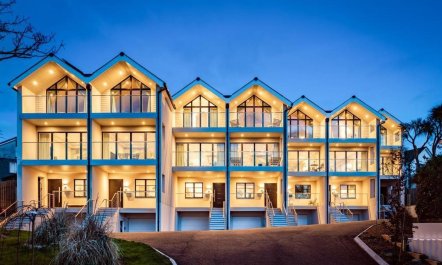 4 Bed in Porth