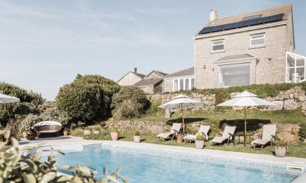 4 Bed in Sennen 8