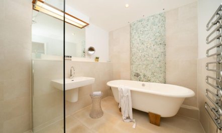 2 Bed in Watergate Bay 9
