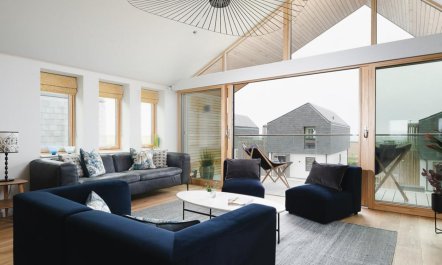 3 Bed in Mawgan Porth 6