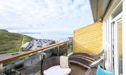 2 Bed in Watergate Bay