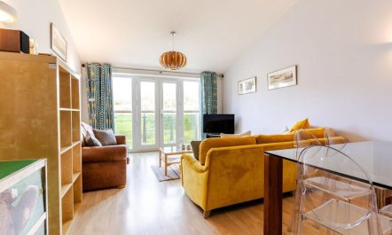 2 Bed in Watergate Bay 4
