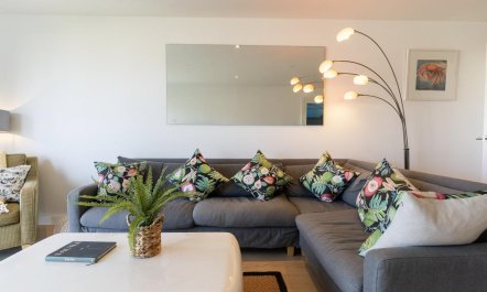 2 Bed in Porth 6