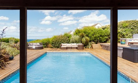 5 Bed in Mawgan Porth 8
