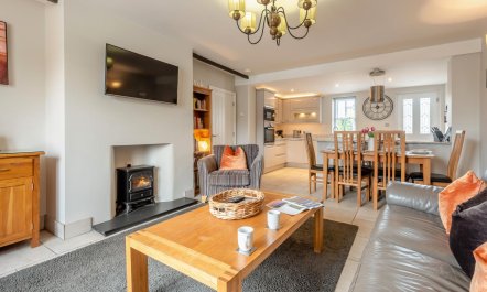 3 Bed in Keswick 6