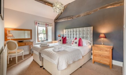 4 Bed in Keswick 9