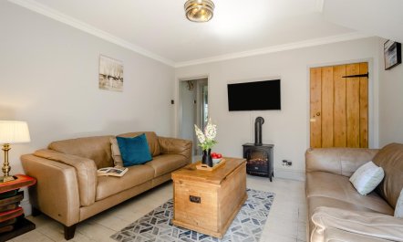 3 Bed in Tewkesbury 3