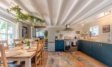 3 Bed in Overton 9