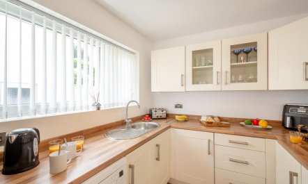 3 Bed in Bull Bay 6