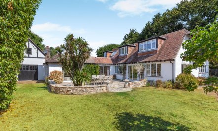 4 Bed in Itchenor 6