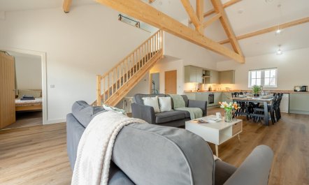 3 Bed in Meidrim 2