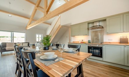3 Bed in Meidrim 3