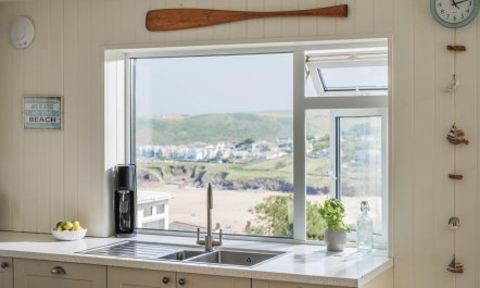 4 Bed in Polzeath 9