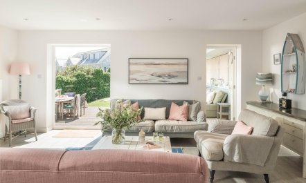 4 Bed in Polzeath 3