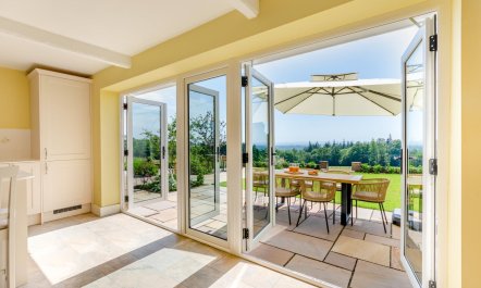 6 Bed in Herons Ghyll 6