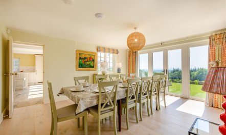 6 Bed in Herons Ghyll 3