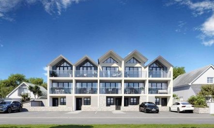 4 Bed in Fistral 1