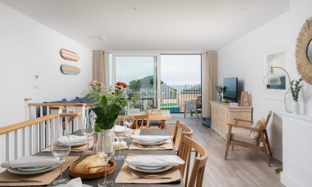 3 Bed in Constantine Bay 8