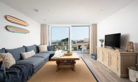 3 Bed in Constantine Bay