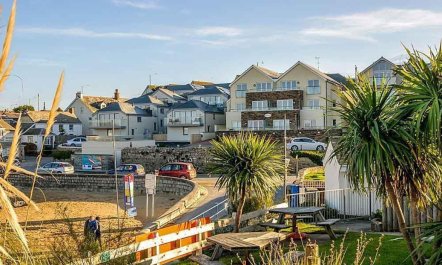 3 Bed in Porth 8