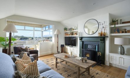 5 Bed in Porth 3