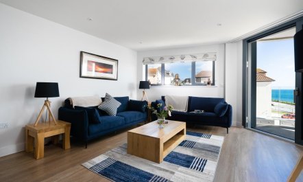 3 Bed in Falmouth 4