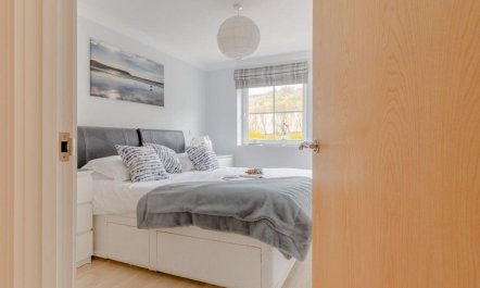 1 Bed in Watergate Bay 8