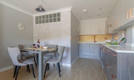 2 Bed in Watergate Bay 7