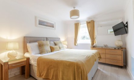 1 Bed in Watergate Bay 6