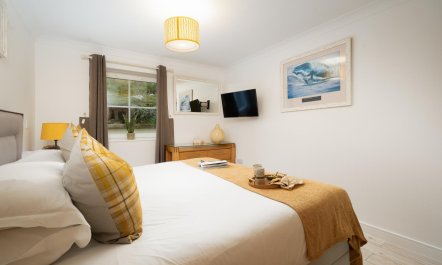 1 Bed in Watergate Bay 7