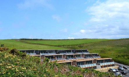 2 Bed in Watergate Bay 3