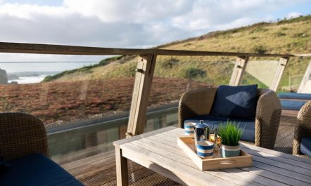2 Bed in Watergate Bay 6