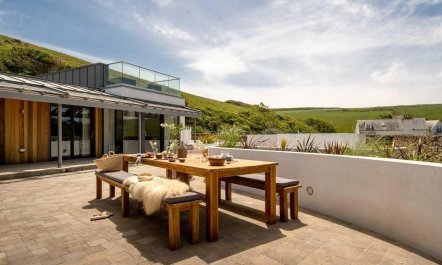 5 Bed in Watergate Bay 1